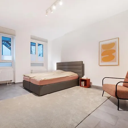 Moderne In Toplage Apartment *