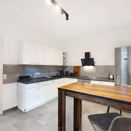 Moderne In Toplage Apartmán *
