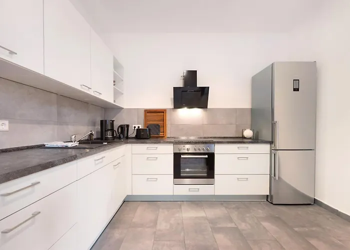 Moderne In Toplage Lejlighed *